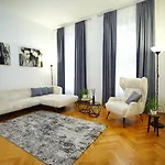 Barbara Apartment